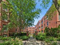 832 W Lakeside Place, Chicago, IL 60640 primary photo