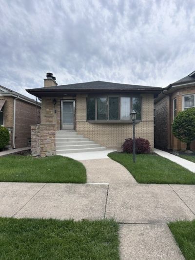 6009 S Kolin Avenue , Unit Garden, Chicago, IL 60629 Main Photo