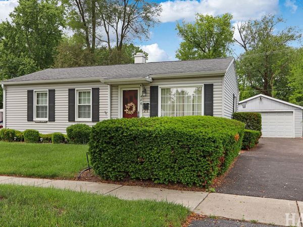 486 St Marys Parkway , Buffalo Grove, IL 60089
