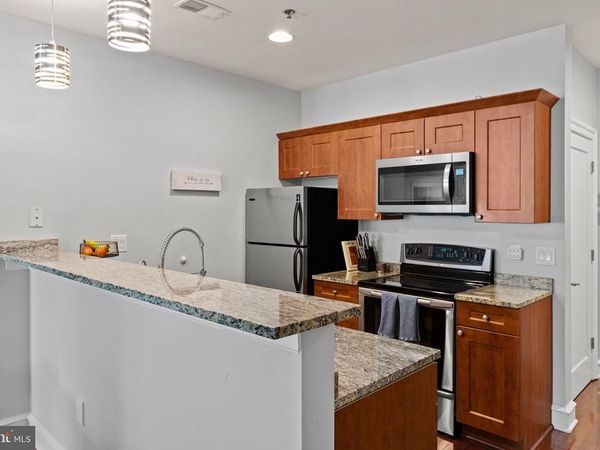 1811 CHESTNUT STREET , Unit 301, PHILADELPHIA, PA 19103