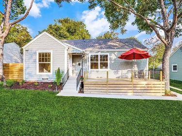 9531 Peninsula Drive , Dallas, TX 75218