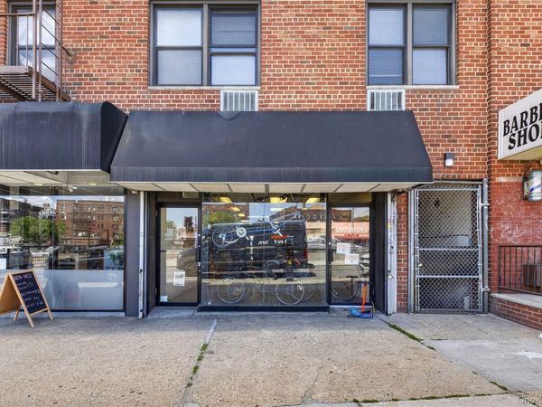 10230 Queens Boulevard , Unit 1005, Forest Hills, NY 11375