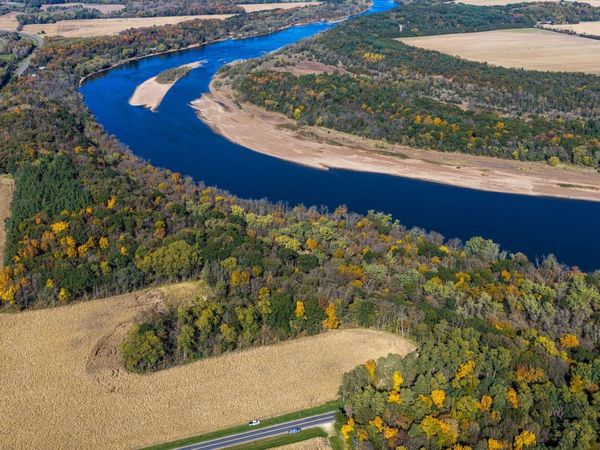 10.97+/- Acres Highway T, Baraboo, WI 53913