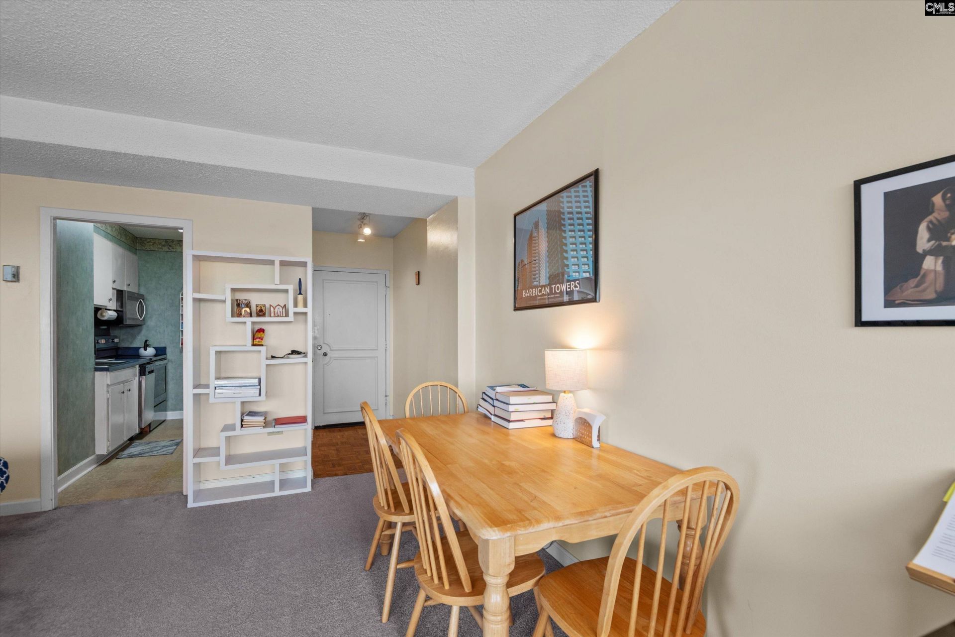 1520 Senate Street Photo 7