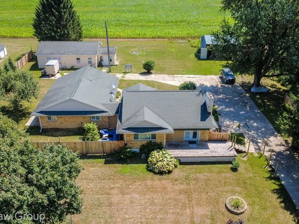 7272 N Lapeer Road, Rich Township, Mi 48435