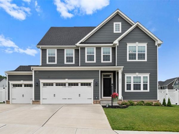 2001 Shelly Ln , Mars, PA 16046