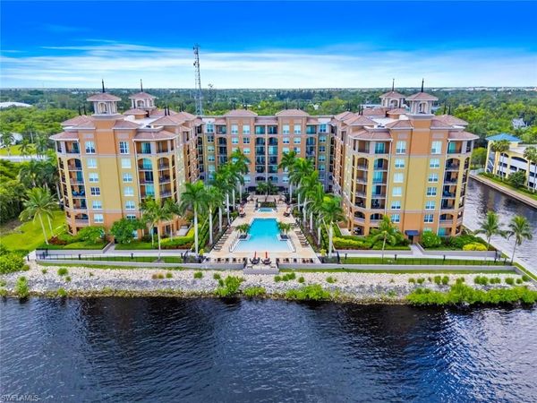 2825 Palm Beach BLVD , Unit 203, FORT MYERS, FL 33916