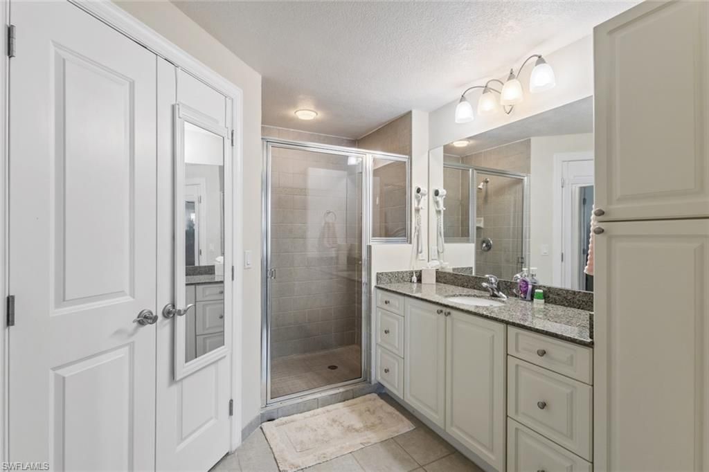 2825 Palm Beach Blvd , Unit 203, Fort Myers, FL 33916 Photo