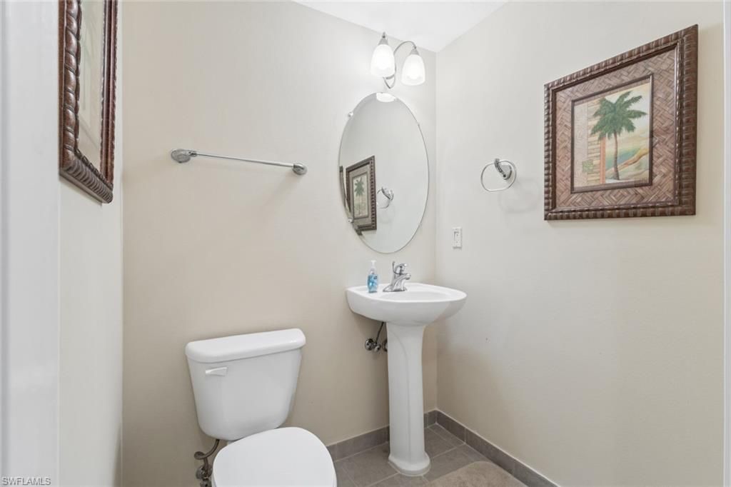 2825 Palm Beach Blvd , Unit 203, Fort Myers, FL 33916 Photo