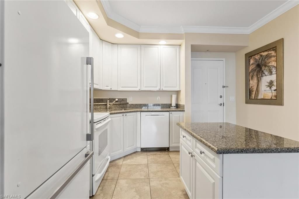 2825 Palm Beach Blvd , Unit 203, Fort Myers, FL 33916 Photo