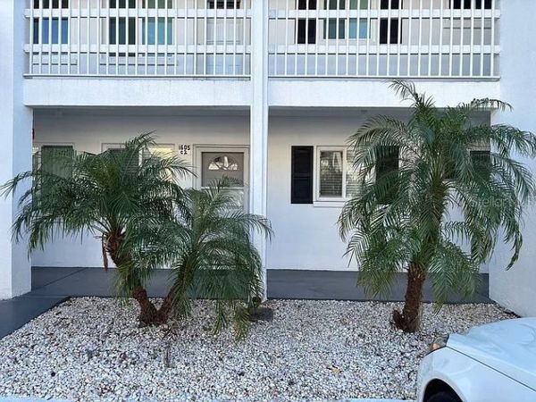 1605 LEISURE DRIVE , Unit C2, BRADENTON, FL 34207