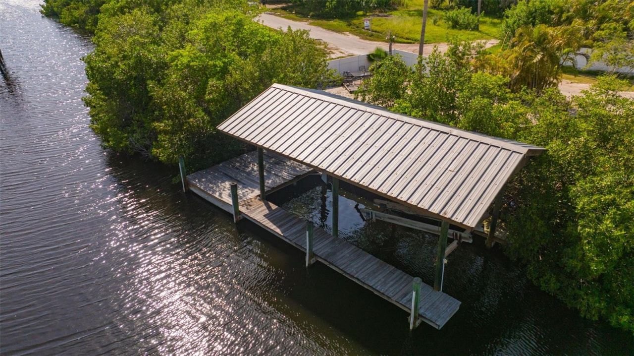 815 2nd Avenue Nw, Ruskin, FL 33570 Photo