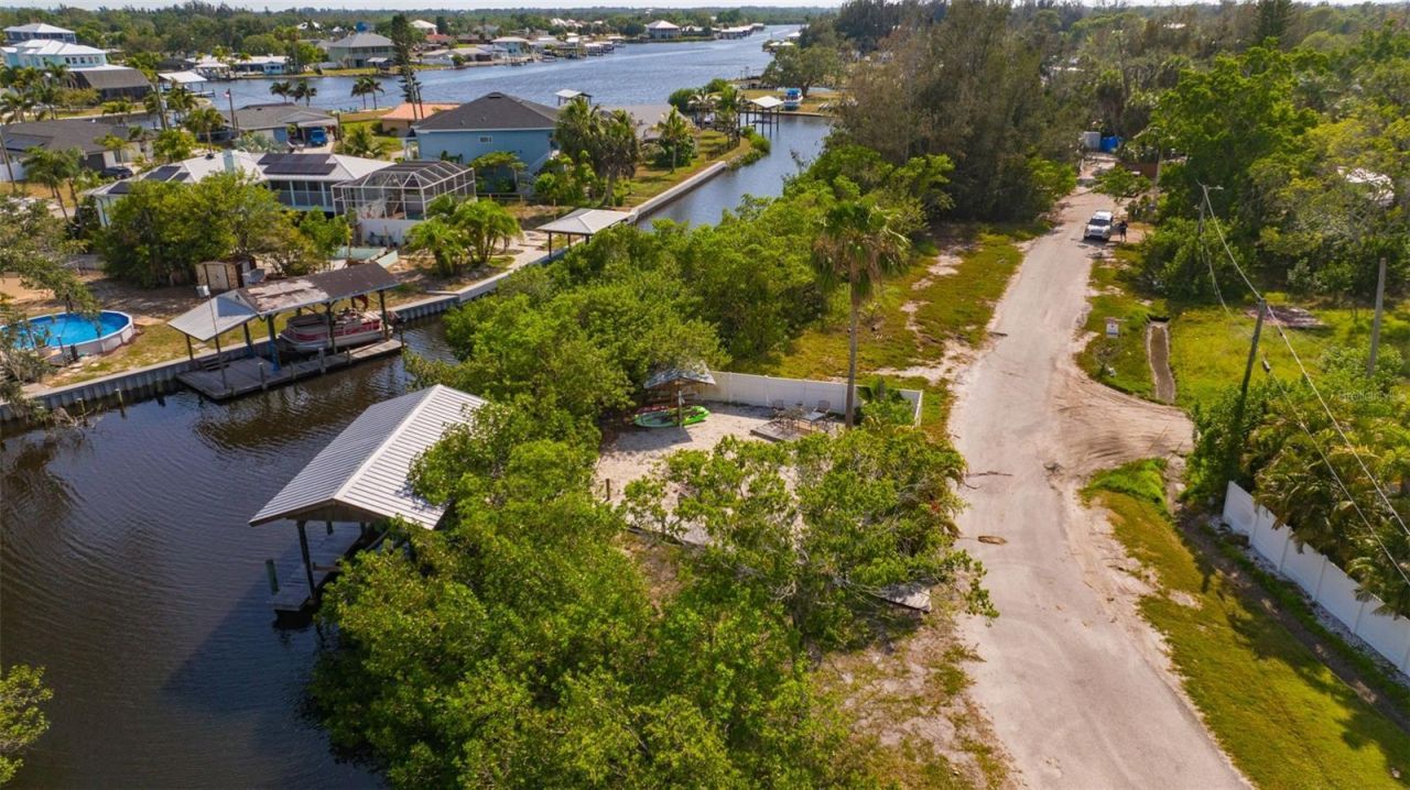 815 2nd Avenue Nw, Ruskin, FL 33570 Photo