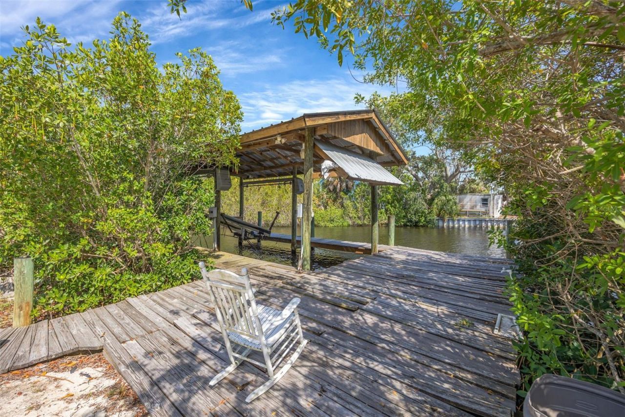 815 2nd Avenue Nw, Ruskin, FL 33570 Photo