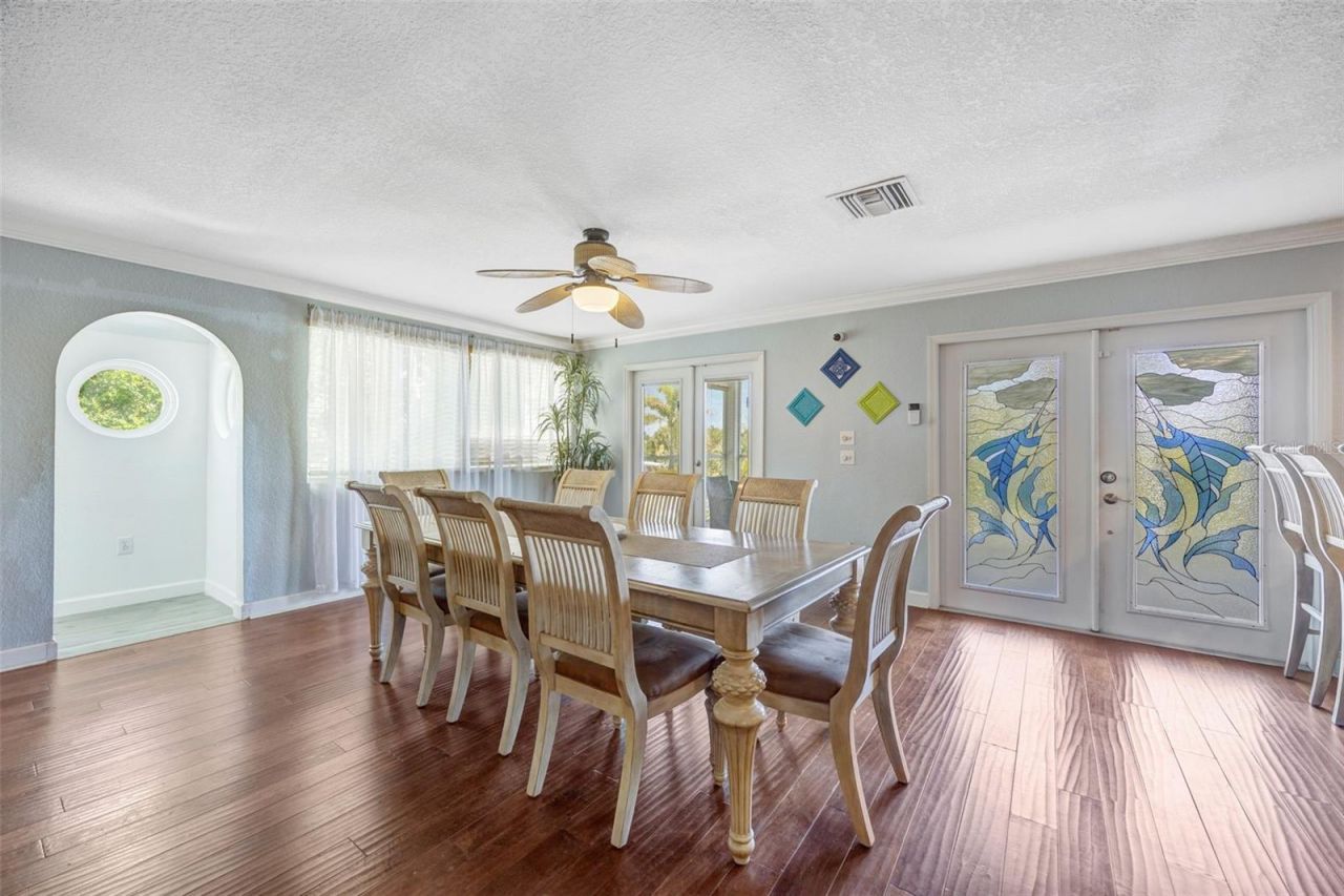 815 2nd Avenue Nw, Ruskin, FL 33570 Photo