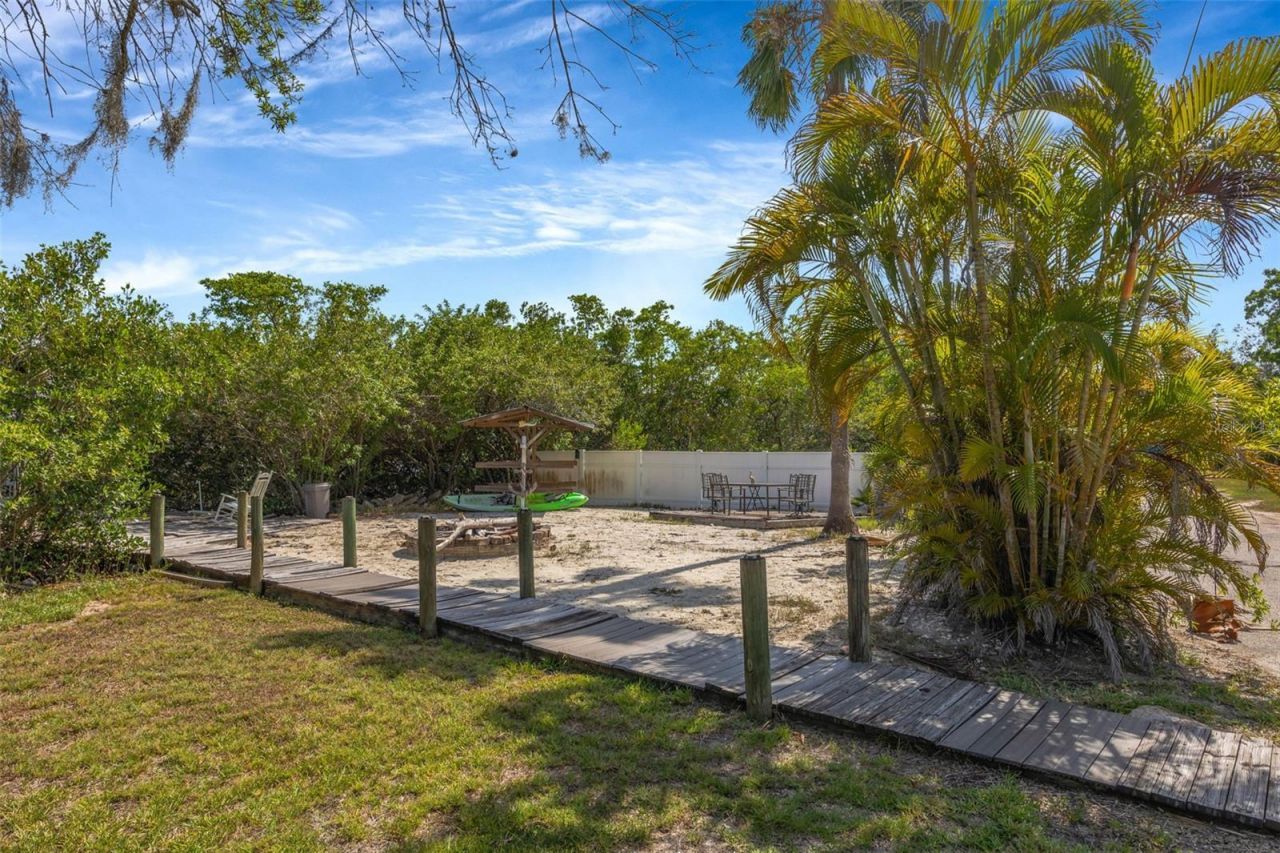 815 2nd Avenue Nw, Ruskin, FL 33570 Photo