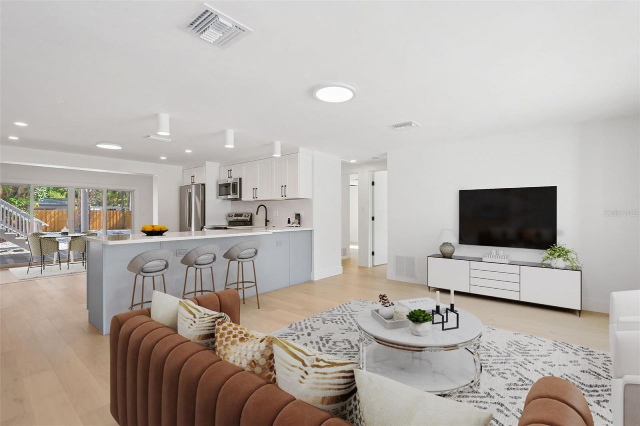 2655 Bay Street, Sarasota, FL 34237 Photo