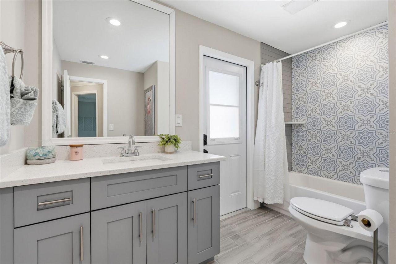 2218 Coral Point Drive, Cape Coral, FL 33990 Photo