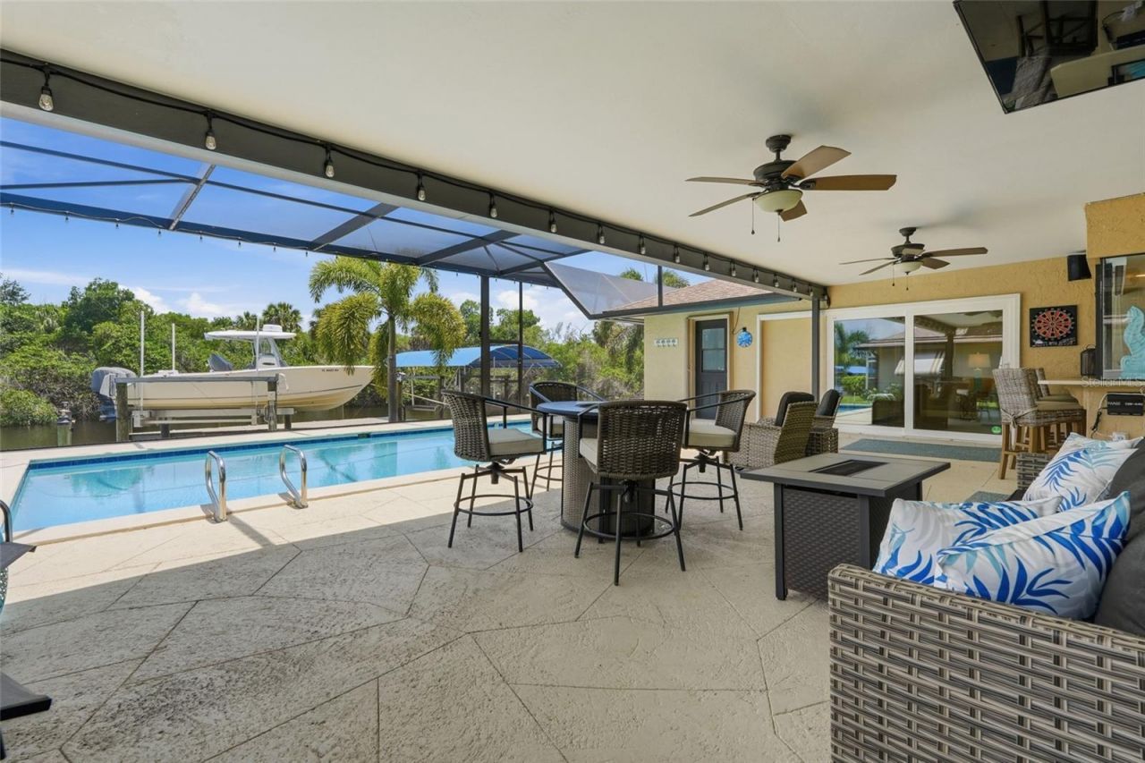 2218 Coral Point Drive, Cape Coral, FL 33990 Photo