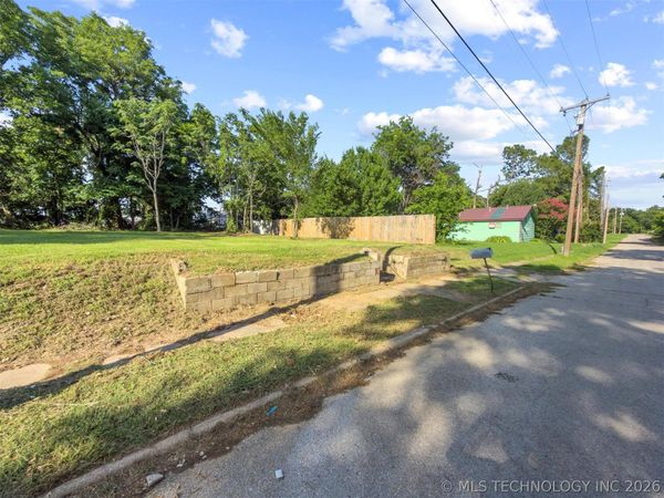 407 1st Avenue SE, Ardmore, OK 73401