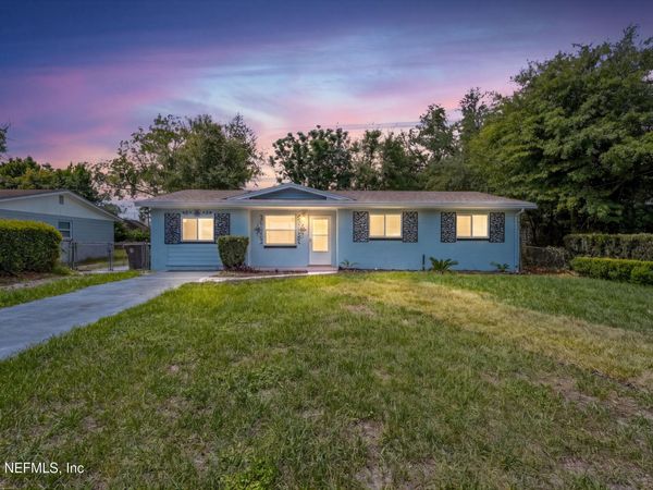 5032 FOXBORO Road, Jacksonville, FL 32208