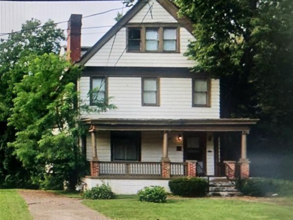 853 Hutchins Avenue, Cincinnati, OH 45229