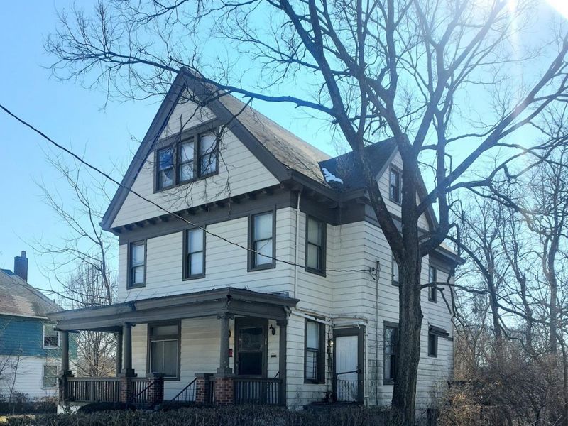 853 Hutchins Avenue, Cincinnati, OH 45229 Photo 2
