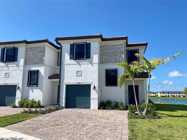 10265 SW 231st Ln, Unit ., Miami, FL 33190