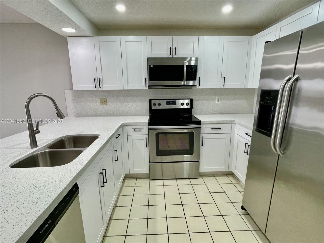 11894 SW 12th Pl, Unit 11894, Davie, FL 33325 Photo
