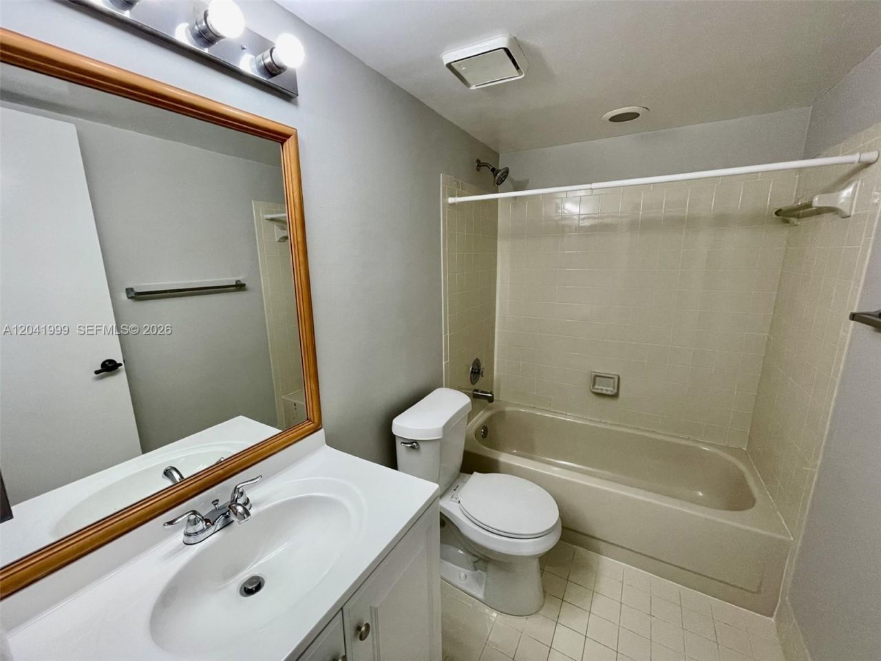 11894 SW 12th Pl, Unit 11894, Davie, FL 33325 Photo