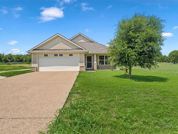 637 Hoffmeyer Lane, Robinson, TX 76706