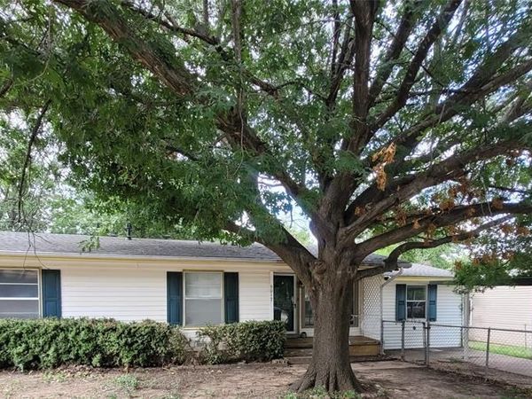 6017 Yeary Street, Lake Worth, TX 76135