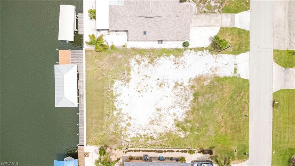 2469 Cherimoya Ln, Other, FL 33956 Photo
