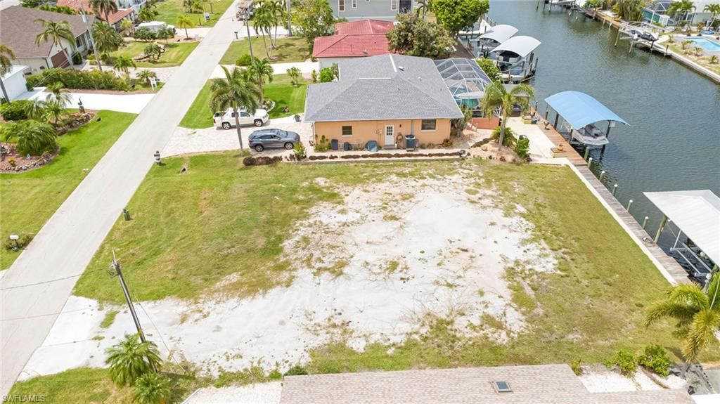 2469 Cherimoya Ln, Other, FL 33956 Photo