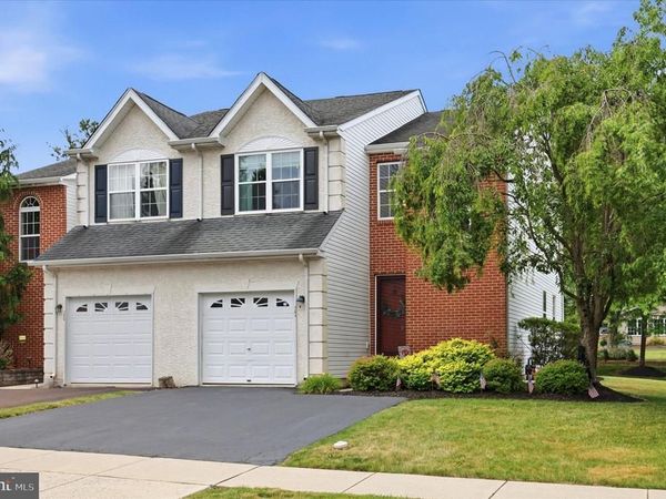 264 HAMPSHIRE DRIVE, SELLERSVILLE, PA 18960