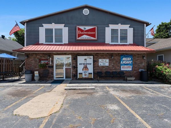 819 Church Avenue , Bowling Green, KY 42101
