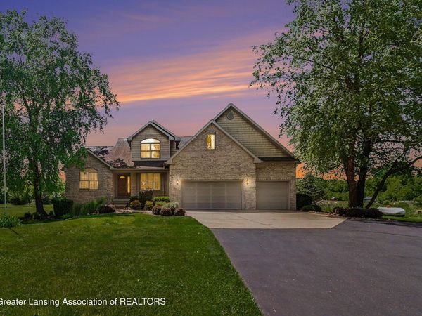 2626 S Edgar Road, Mason, MI 48854