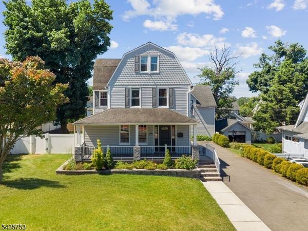 252 Passaic Ave, Hasbrouck Heights, NJ 07604