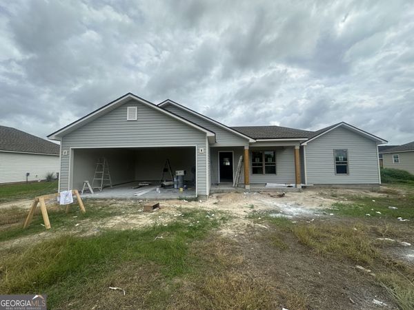97 Cypress Street, Ray City, GA 31645