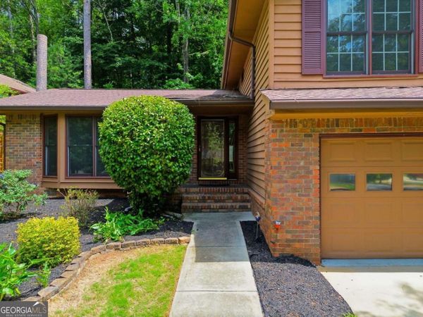 1170 Trailmore Drive, Roswell, GA 30076