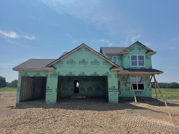649 Sierra Parkway, Waconia, MN 55387