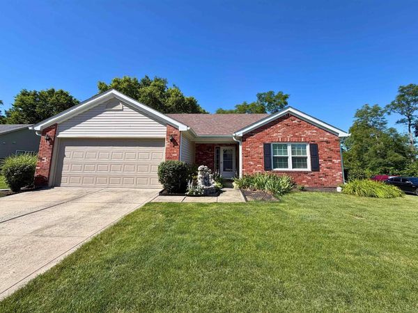 1 E Quail Wood Lane, Westfield, IN 46074