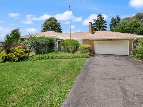 324 Old National Pike , Brownsville, PA 15417