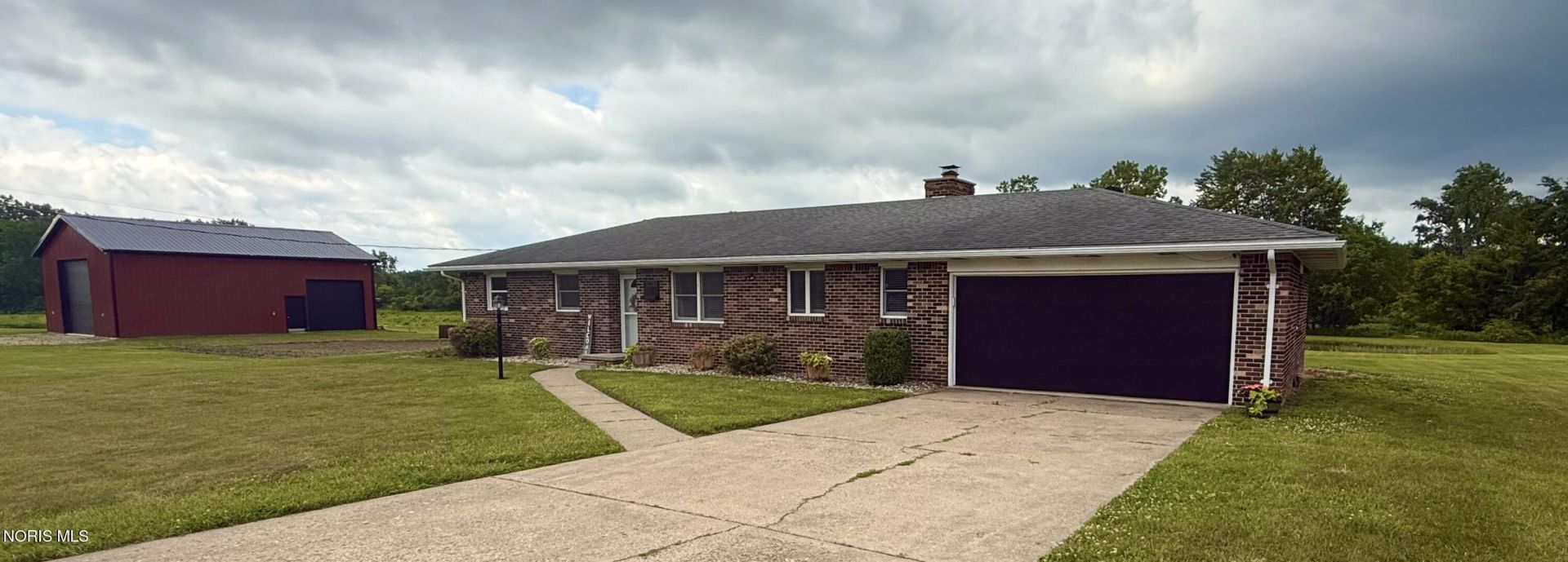 2285 County Road 4 1, Swanton, OH 43558 Main Photo