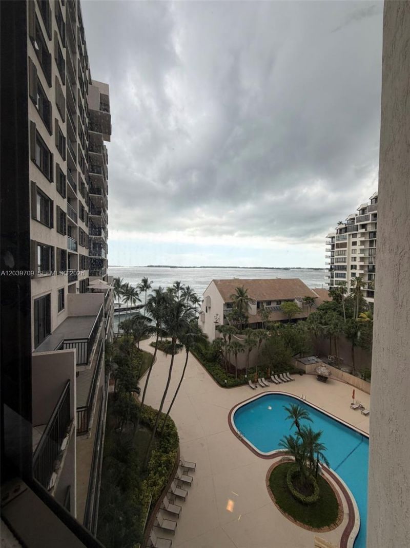 540 Brickell Key Dr , Unit 828, Miami, FL 33131 Photo