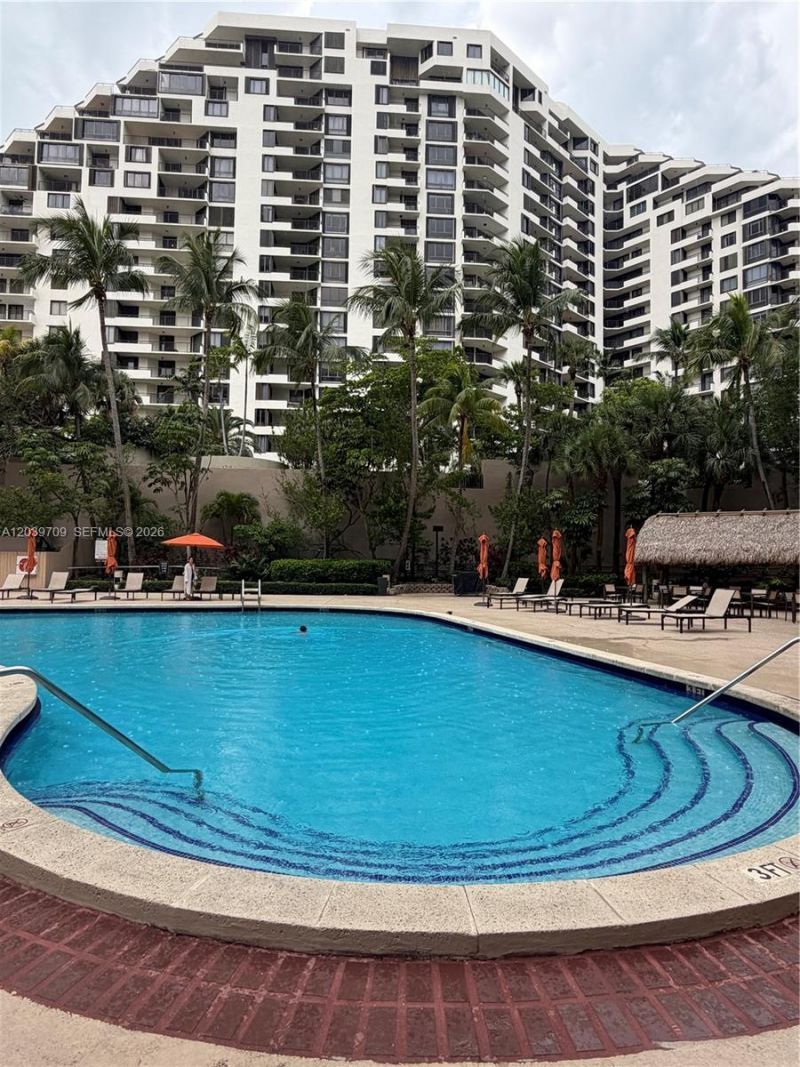 540 Brickell Key Dr , Unit 828, Miami, FL 33131 Photo