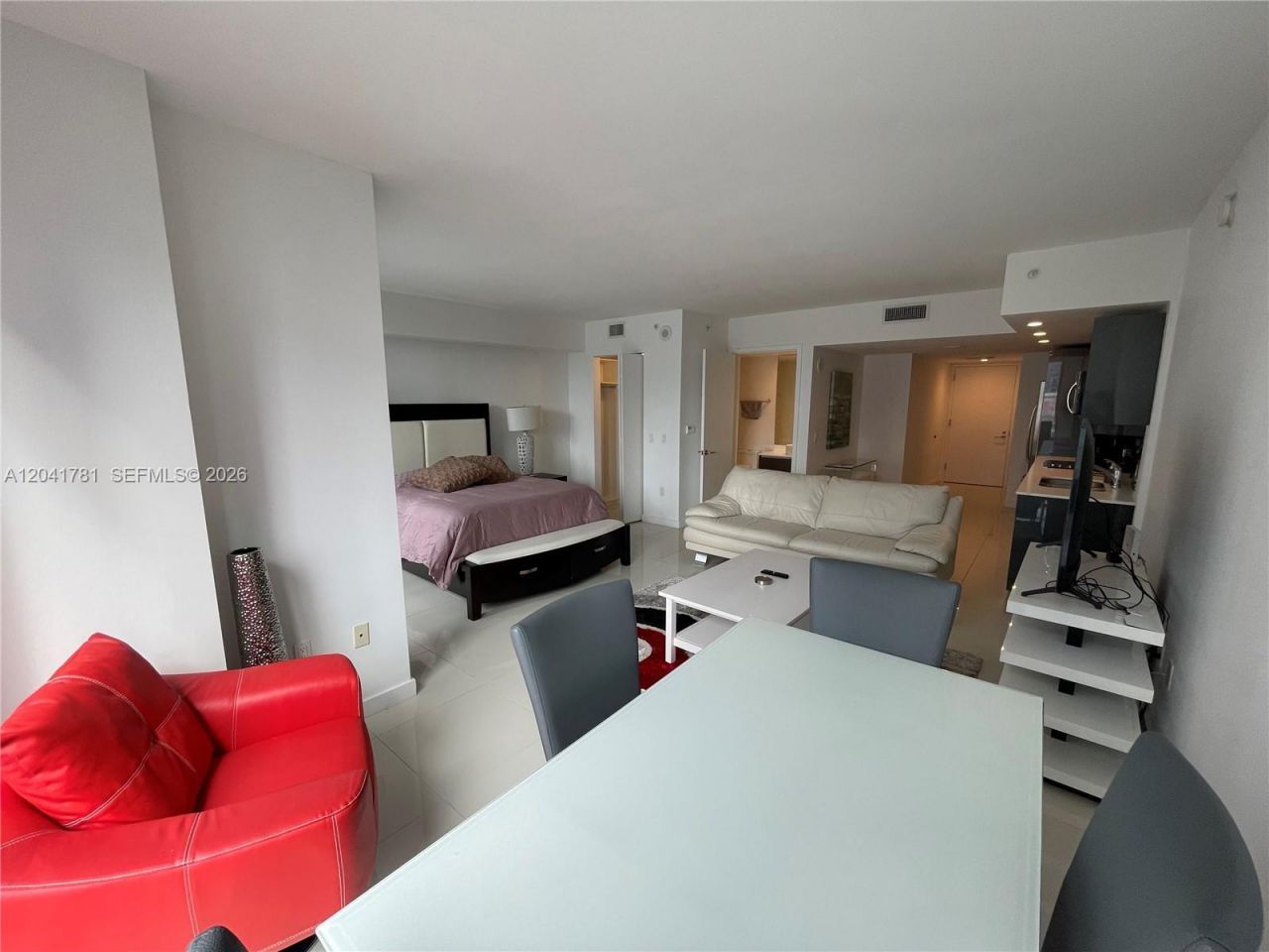 31 SE 6th St , Unit 2503, Miami, FL 33131 Photo