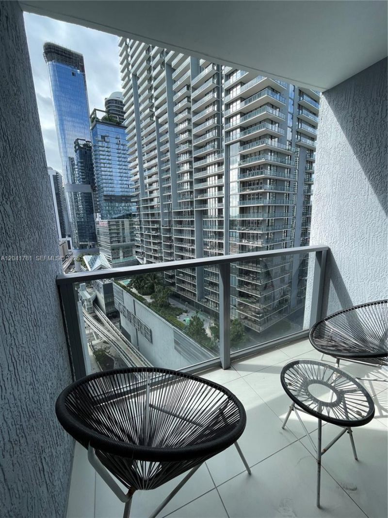 31 SE 6th St , Unit 2503, Miami, FL 33131 Photo