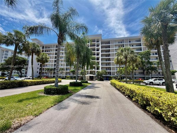 3200 N Palm Aire Dr , Unit 710, Pompano Beach, FL 33069