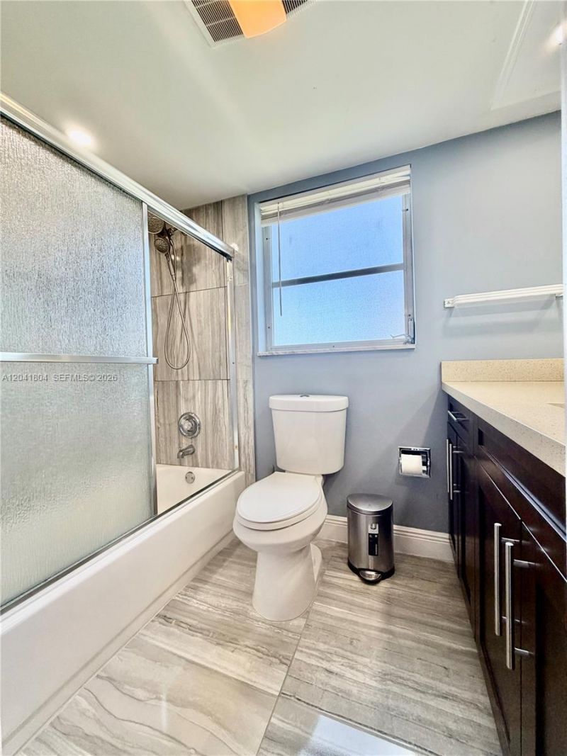 3200 N Palm Aire Dr , Unit 710, Pompano Beach, FL 33069 Photo